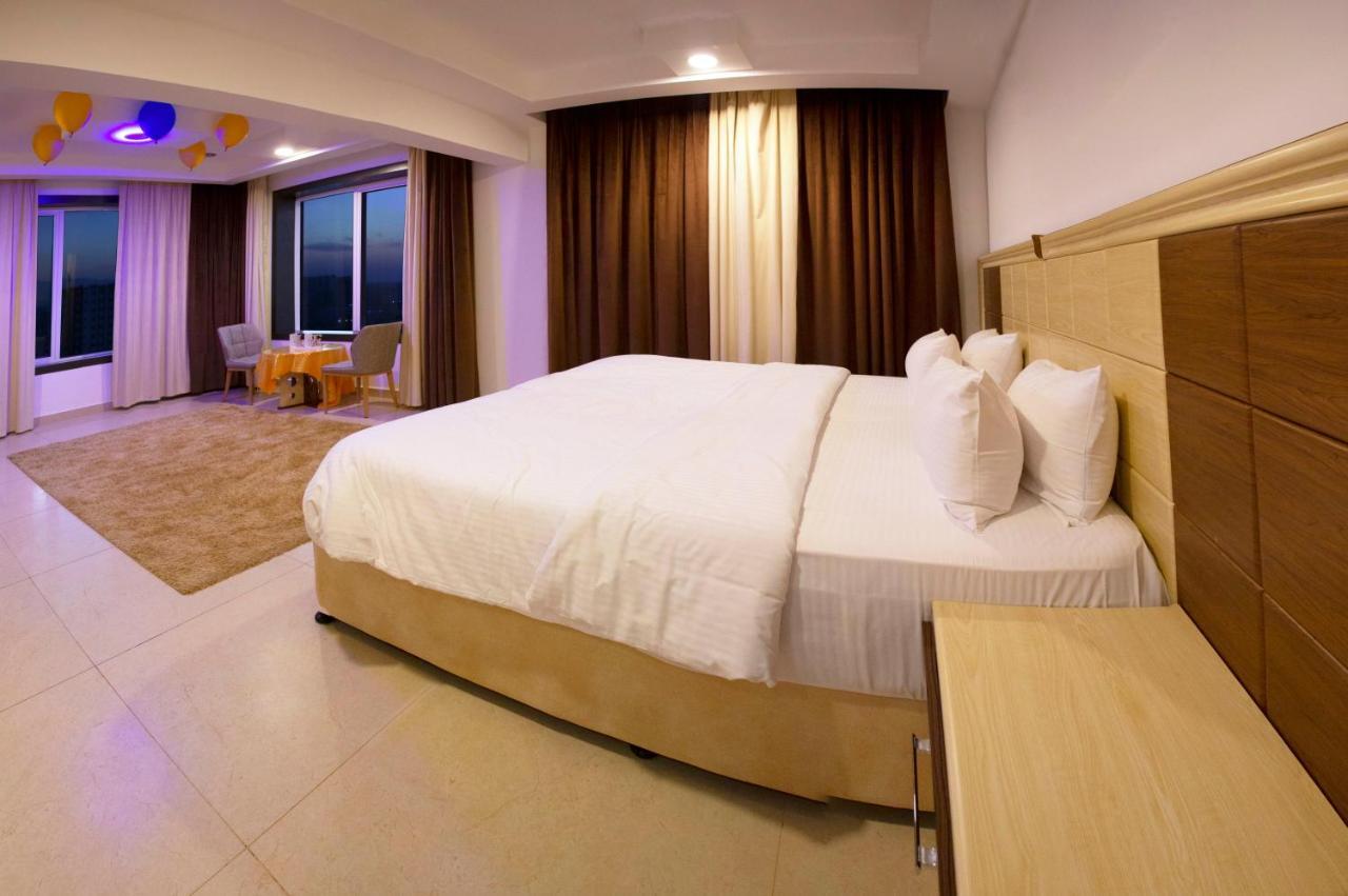 Diamond Star Hotel فندق النجمة الماسية Seeb Bagian luar foto