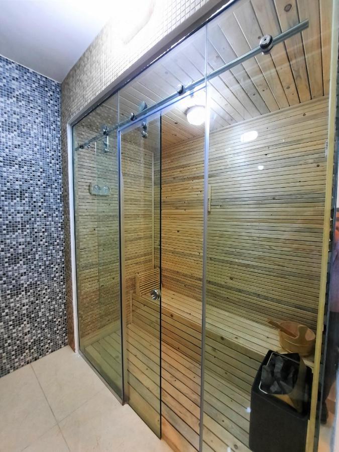 Diamond Star Hotel فندق النجمة الماسية Seeb Bagian luar foto