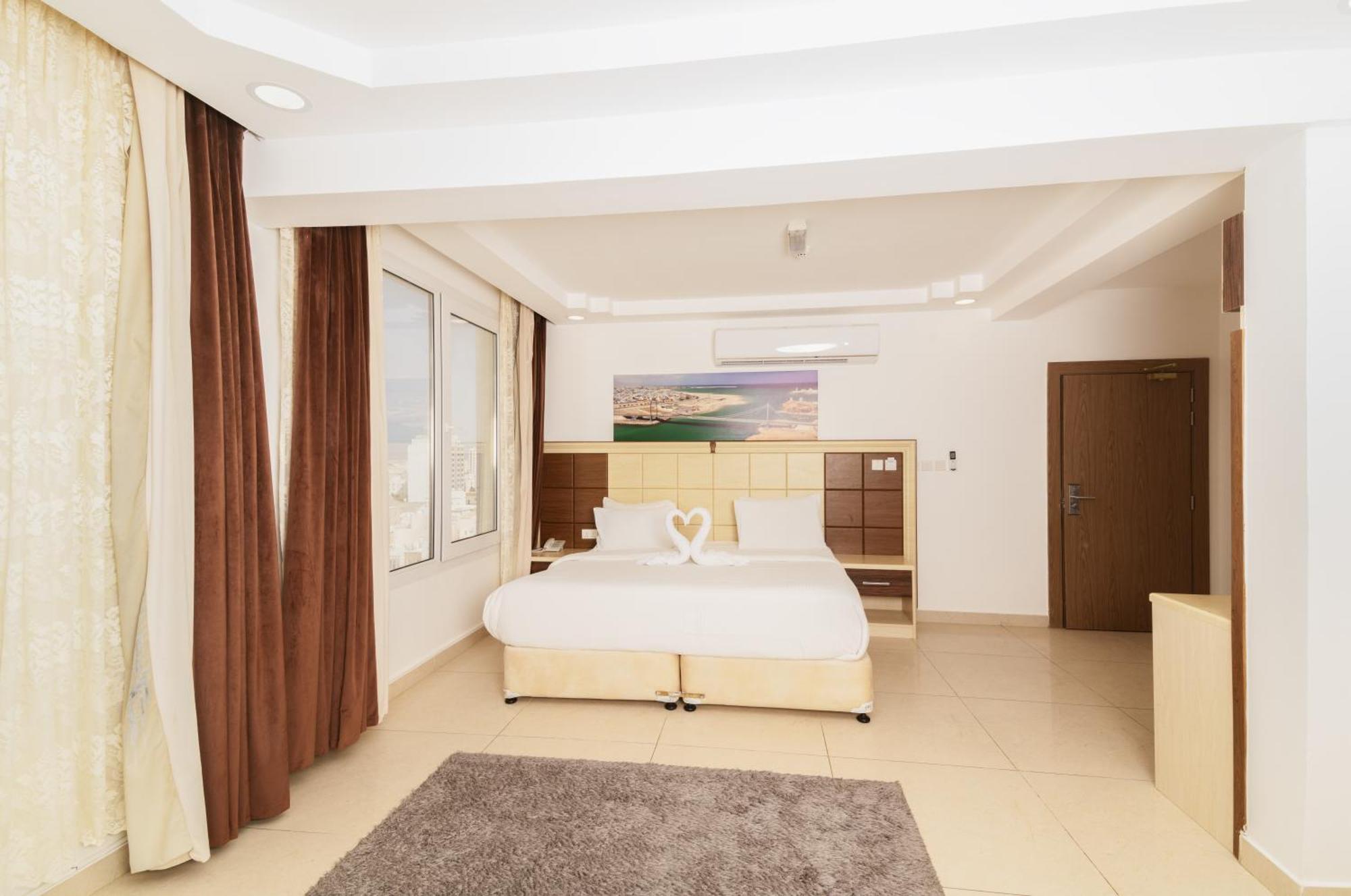 Diamond Star Hotel فندق النجمة الماسية Seeb Bagian luar foto