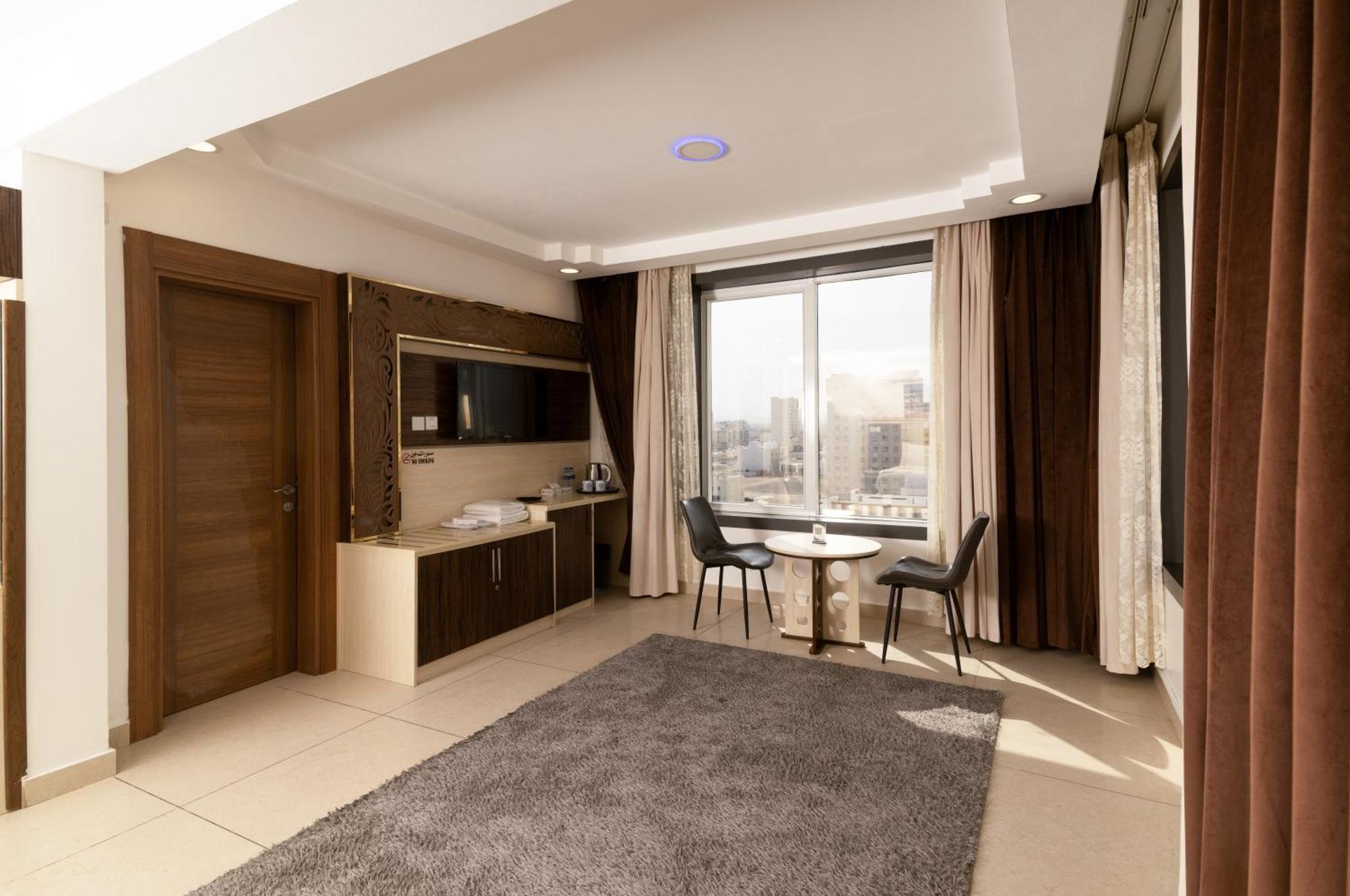 Diamond Star Hotel فندق النجمة الماسية Seeb Bagian luar foto