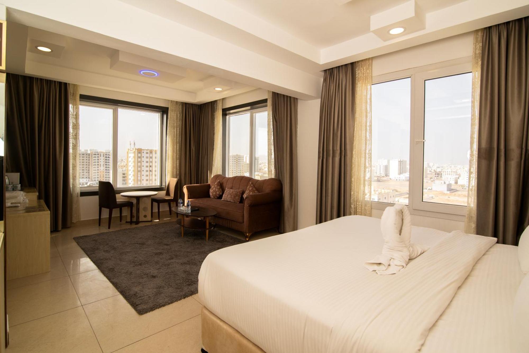Diamond Star Hotel فندق النجمة الماسية Seeb Bagian luar foto